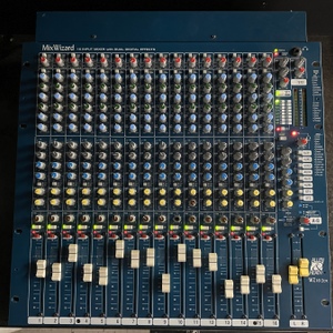 Allen & Heath WZ16:2DX Mixer 16 Channel Analog 