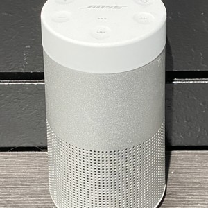 Bose Bluetooth Speaker 419357 Silver Revolve 360 Speaker