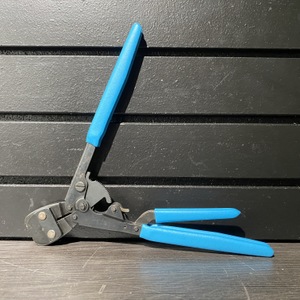 Sharkbite 24694Z Pex Tool 3/8" - 1" 