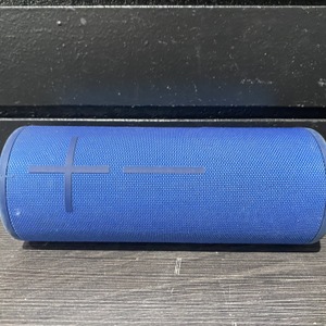 Ultimate Ears Bluetooth Speaker Boom 3 Blue - No Power Cord 