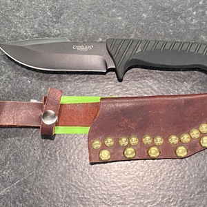  Knife w/ Sheath 