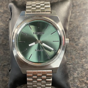 Solar - Green Face - Gray Band Nixon 