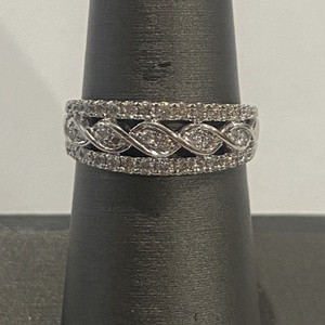  WG 10kt 2.93g Ring Dia Twist - S7