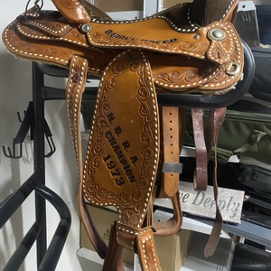 Circle Y Brand Saddle Barrel Racer 15" NDRA Champion