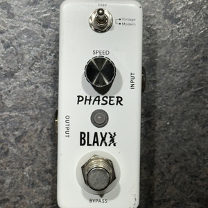 Blaxx BX-Phaser Pedal White 