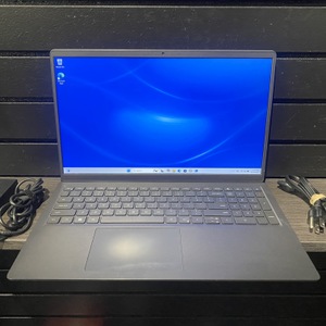 Dell Inspiron 15 3511 Laptop Touchscreen - i5 (Gen 10) - 8GB RAM - 256GB SSD 