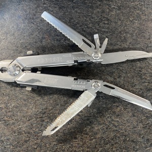 Gerber Multi-Tool Flik Gray Slider Needle Nose