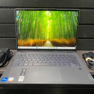 Lenovo 14IAU7 Laptop 14" Touchscreen - i7 (Gen 12) - 8GB RAM - 512GB SSD w/ Char