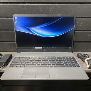 HP 255 G9 Laptop Ryzen 5 5625U - 8GB RAM - 256GB SSD - Win11 w/ Charger 
