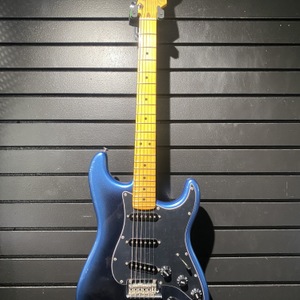 Fender 2021Strat Guitar Electric 6String Black/Blue American w/ Fender Hard Case