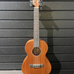 Teton TT003 Ukulele w/ Soft Case 
