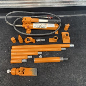 Central Hyrdaulics Specialty Tool Portable - 4Ton w/ Accessories In Case