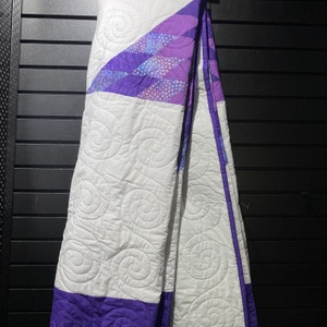  Star Quilt Queen - Purple/White 