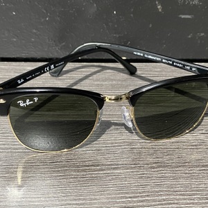Ray-Ban Clubmaster Sunglasses Blk Frame Polarized 