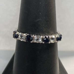  Silver 925 2.00g Ring w/ 7 White & Blue Stns - S7 