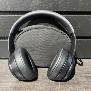 Beats Solo 3 Headphones Bluetooth - In Case 