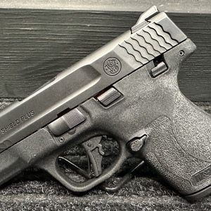 Smith & Wesson M&P9 Shield Plus - 9mm - Semi-Auto - Black Finish - 1 Mag