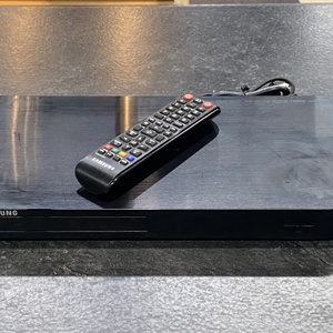 Samsung BD-JM63 Bluray Player w/ Remote 