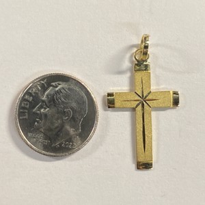  YG 18kt 1.24g Pendant Cross w/ Star