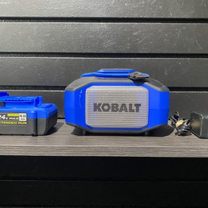 Kobalt KBTS 124B-03 Jobsite Radio 24V Bluetooth w/ 4Ah Battery - No Charger 