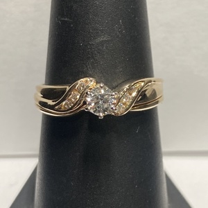  YG 14kt 3.68g Ring 20pt Dia Briadal w/ 6 Side Dias - S7.5