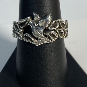 Silver 925 5.79g Ring Dove & Leaf Design - S9.5 