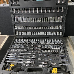 Dewalt Socket Set 192PC In Hard Case 