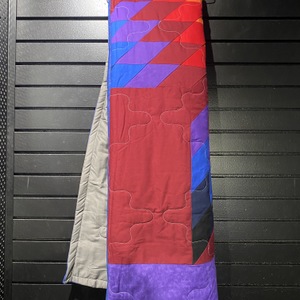  Star Quilt Queen - Maroon w/ Grey Inside 