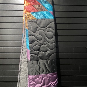  Star Quilt King - Black/Purple w/ Grey Inside