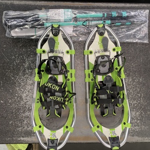 Yukon Charlies 821 Snowshoes w/ Trekking Poles 