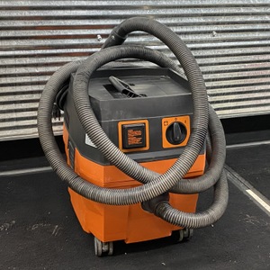 Fein Vacuum Orange/Black w/ Hose 