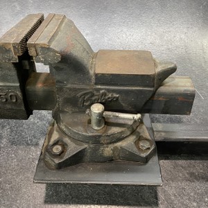 Babco 150 Vise Hitch Mounted Bench Vise