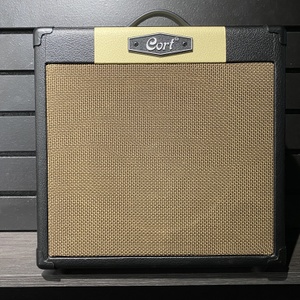 Cort CM15R Amp / Guitar w/ Cord 