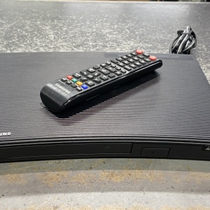 Samsung BD-J5100 Bluray Player w/ Remote 